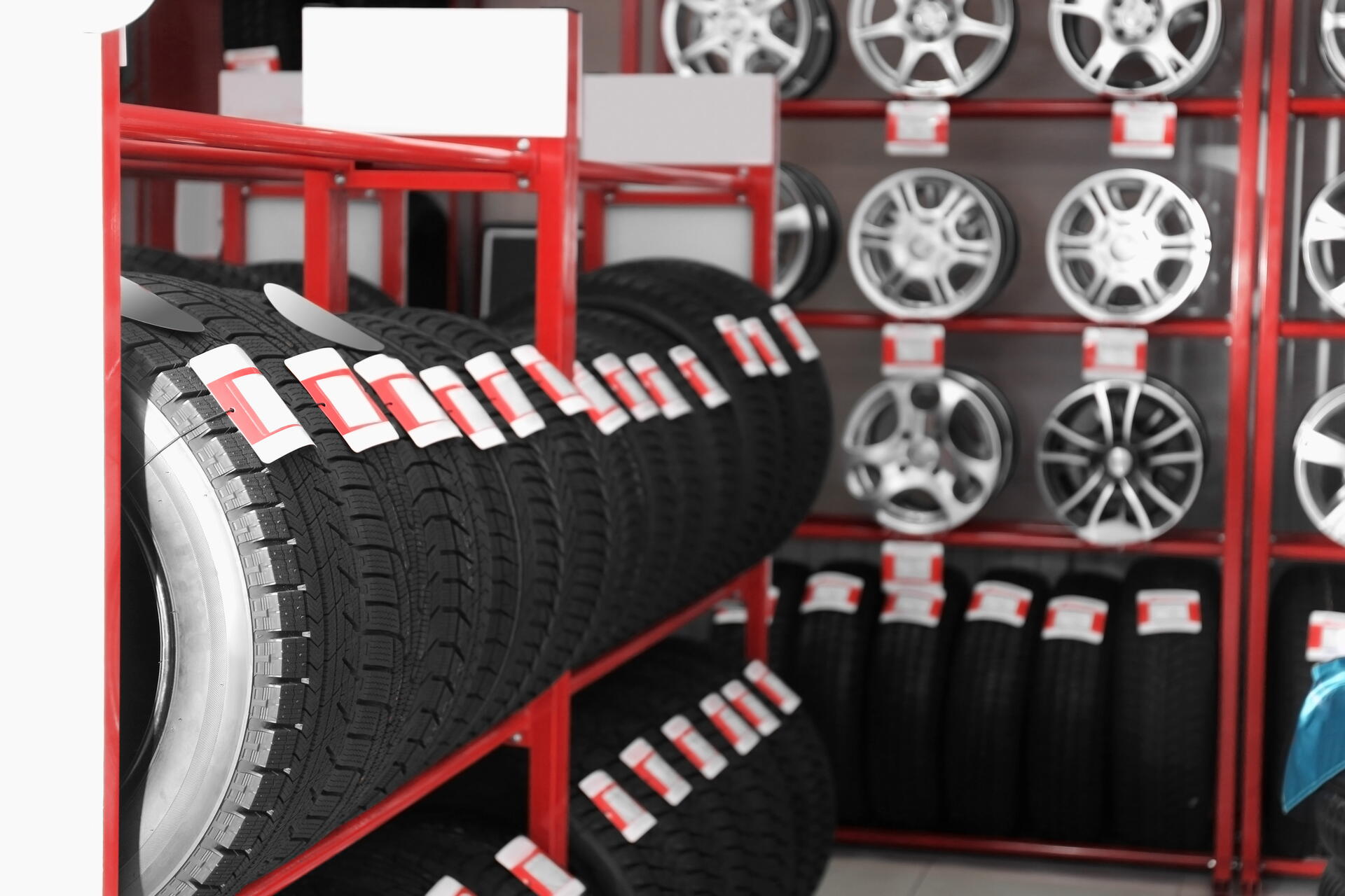 Poradíme s výběrem nových pneumatik a přidáme i praktické rady a tipy