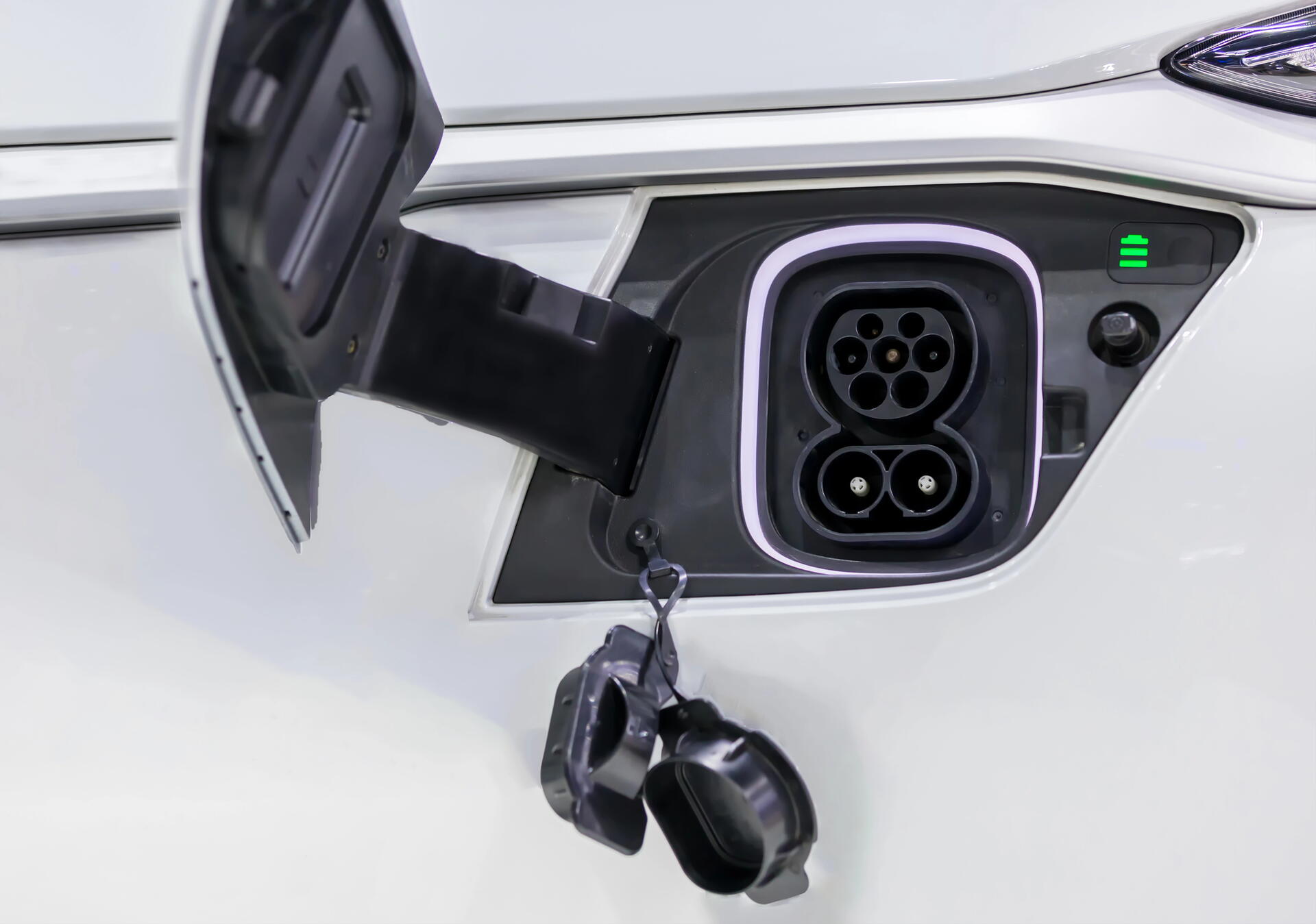 Poruchovost aut: Jak jsou na tom elektromobily? (2. díl)