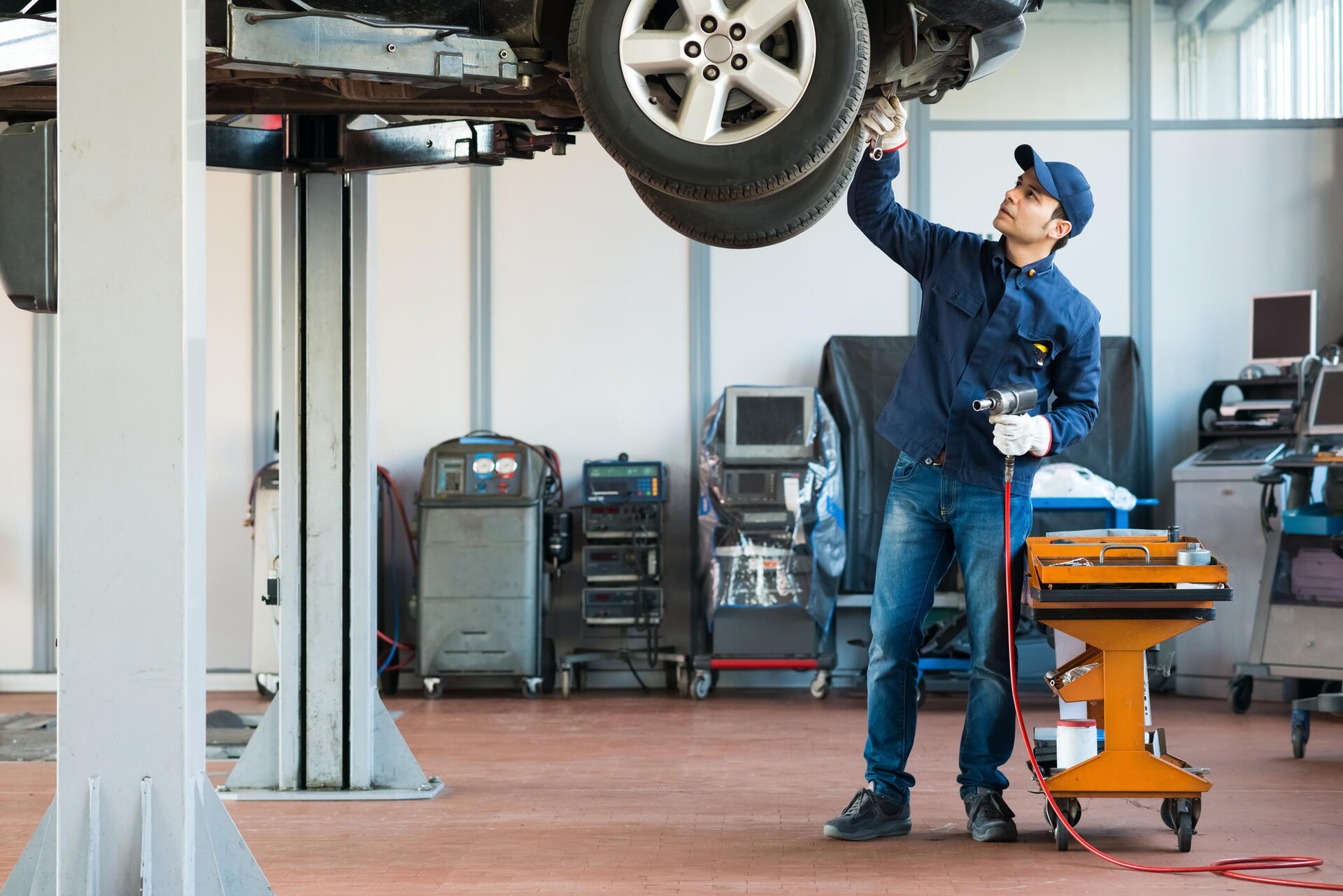 Praktický návod, jak připravit auto na STK v roce 2024
