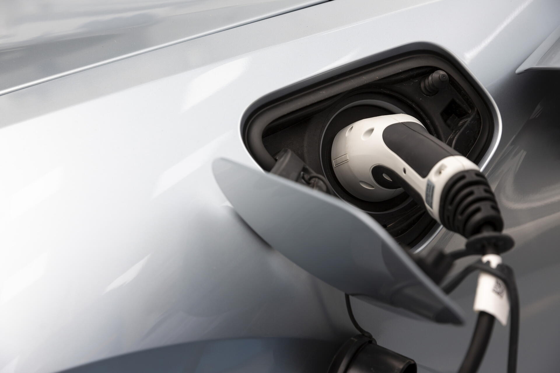 Prodeje elektromobilů rostou. Říjnová čísla byla historicky nejvyšší