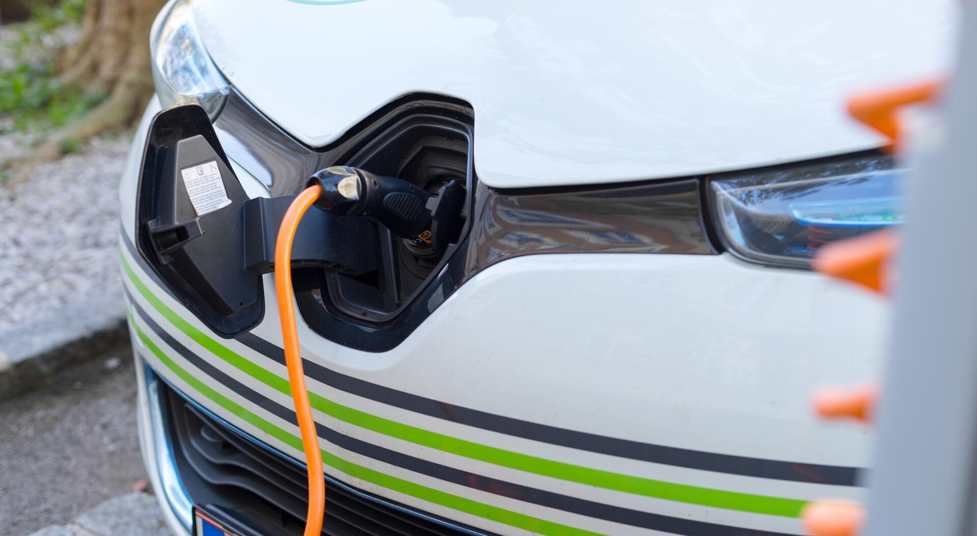 První jízda elektromobilem - na co se připravit?