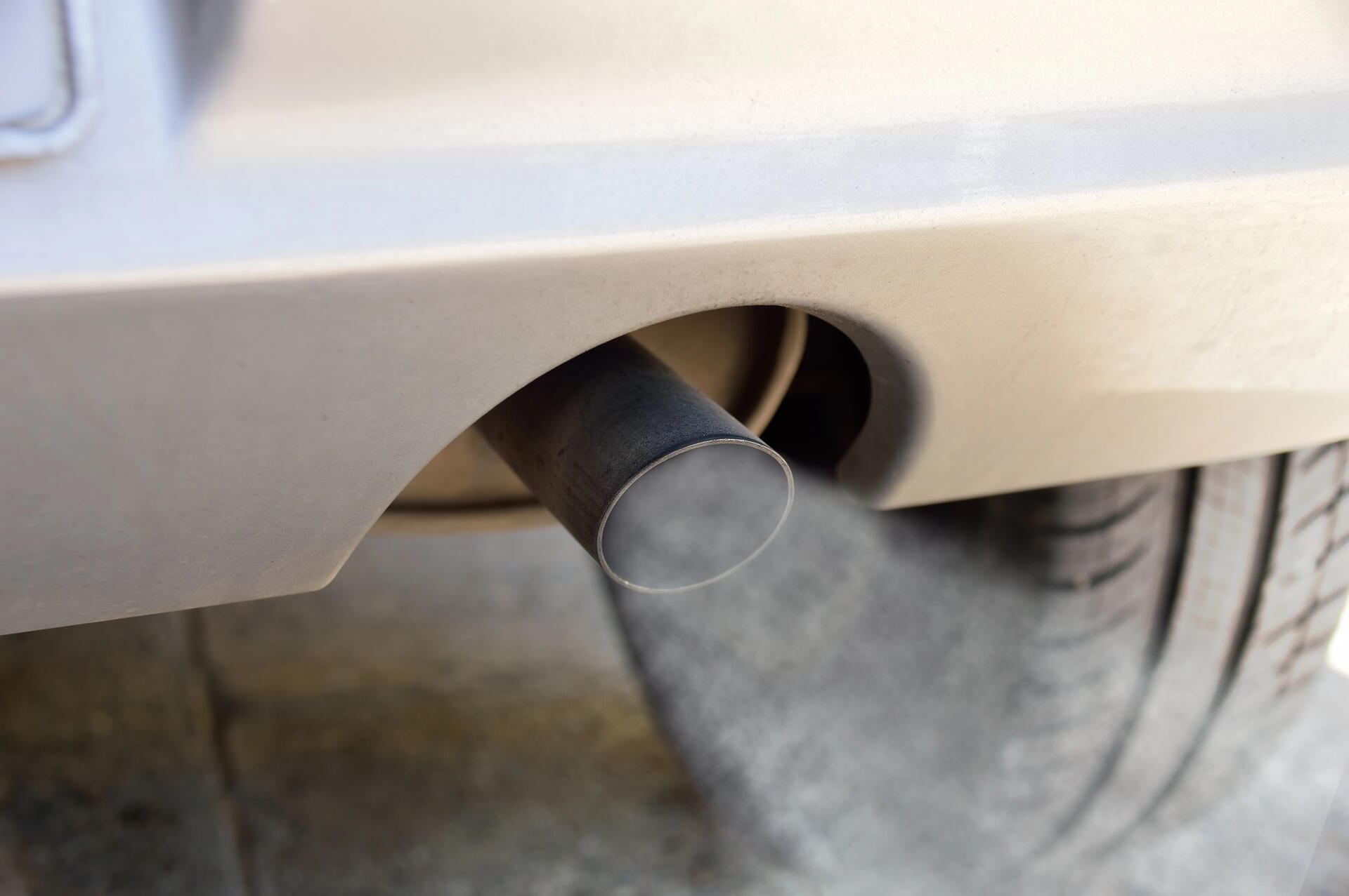 Regenerace filtru pevných částic u benzinového motoru