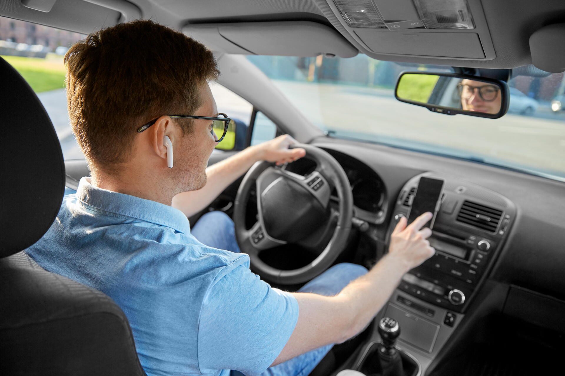 Řidiči pod dohledem aplikace: Za slušnou jízdu levnější pojistka