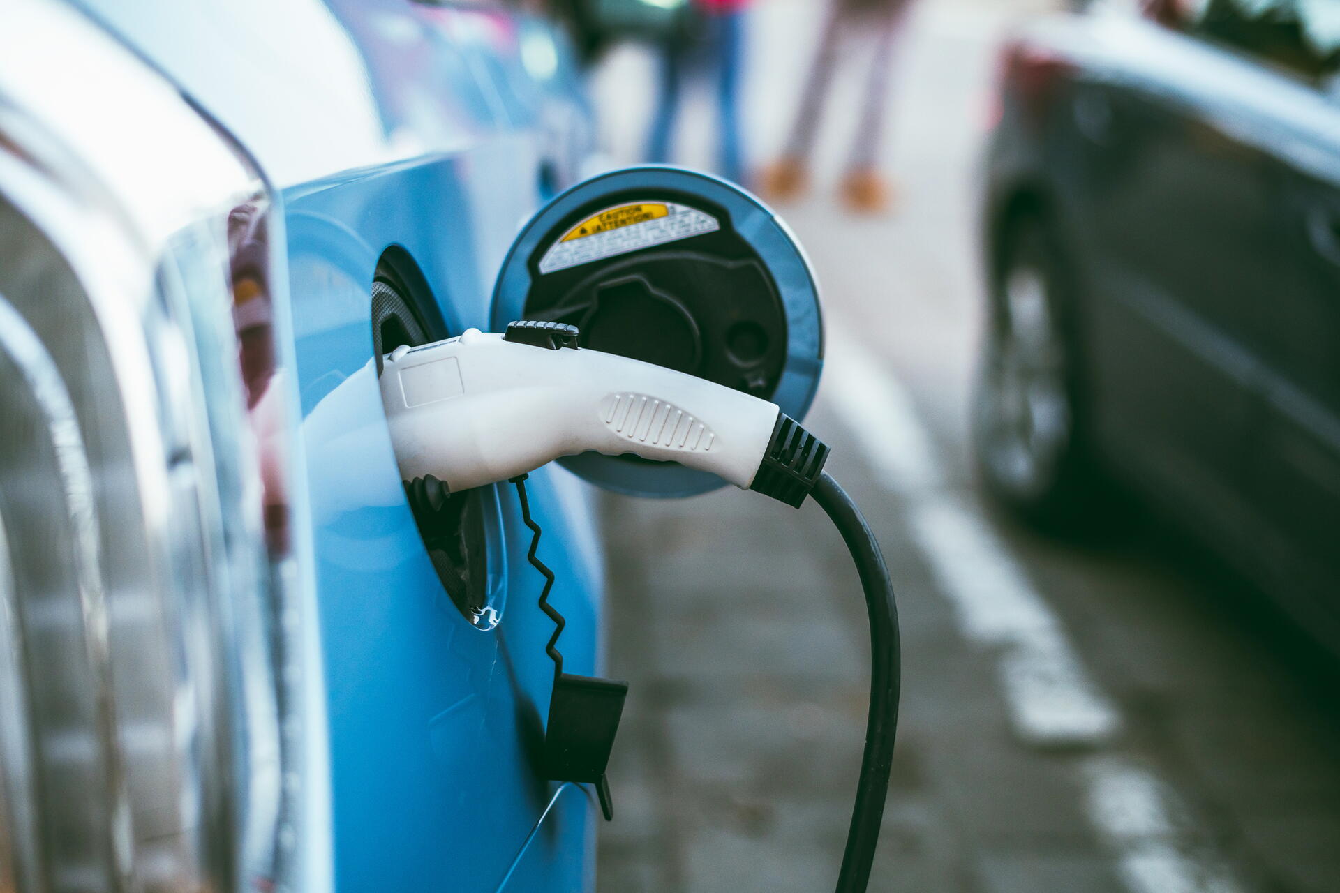 Rychlé nabíjení elektromobilu: Jak moc opotřebovává baterii?