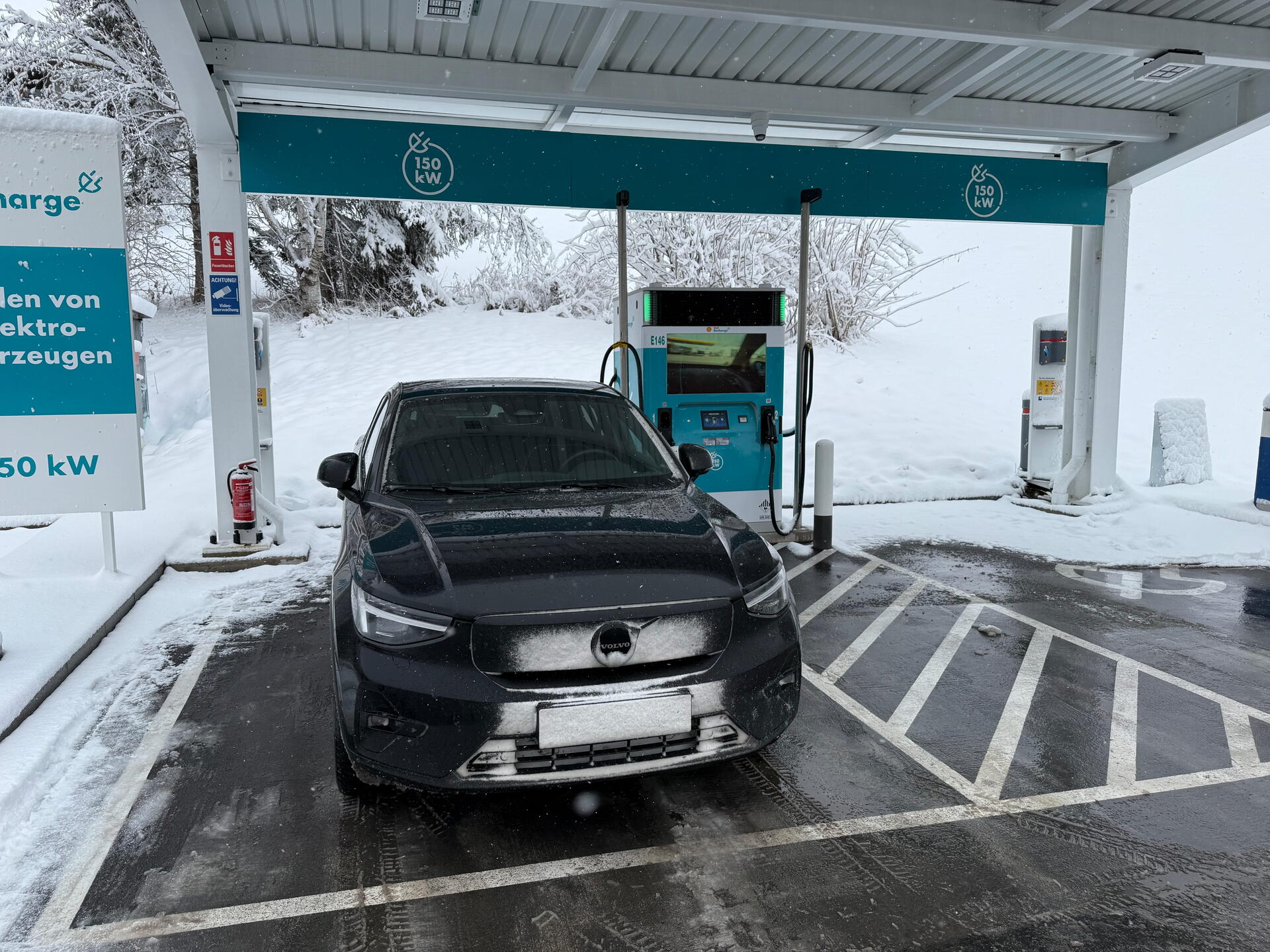 Rychlost nabíjení elektromobilu v zimě je nafouknutý problém