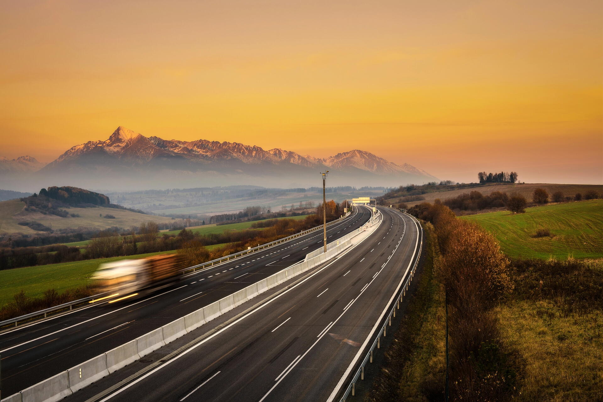 Slovensko a mýto v roce 2025: Co se změní a jak to vypadá s cenami? 
