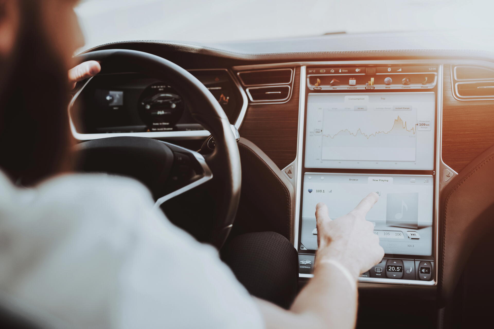 Software-Defined Vehicles: Auto jako smartphone
