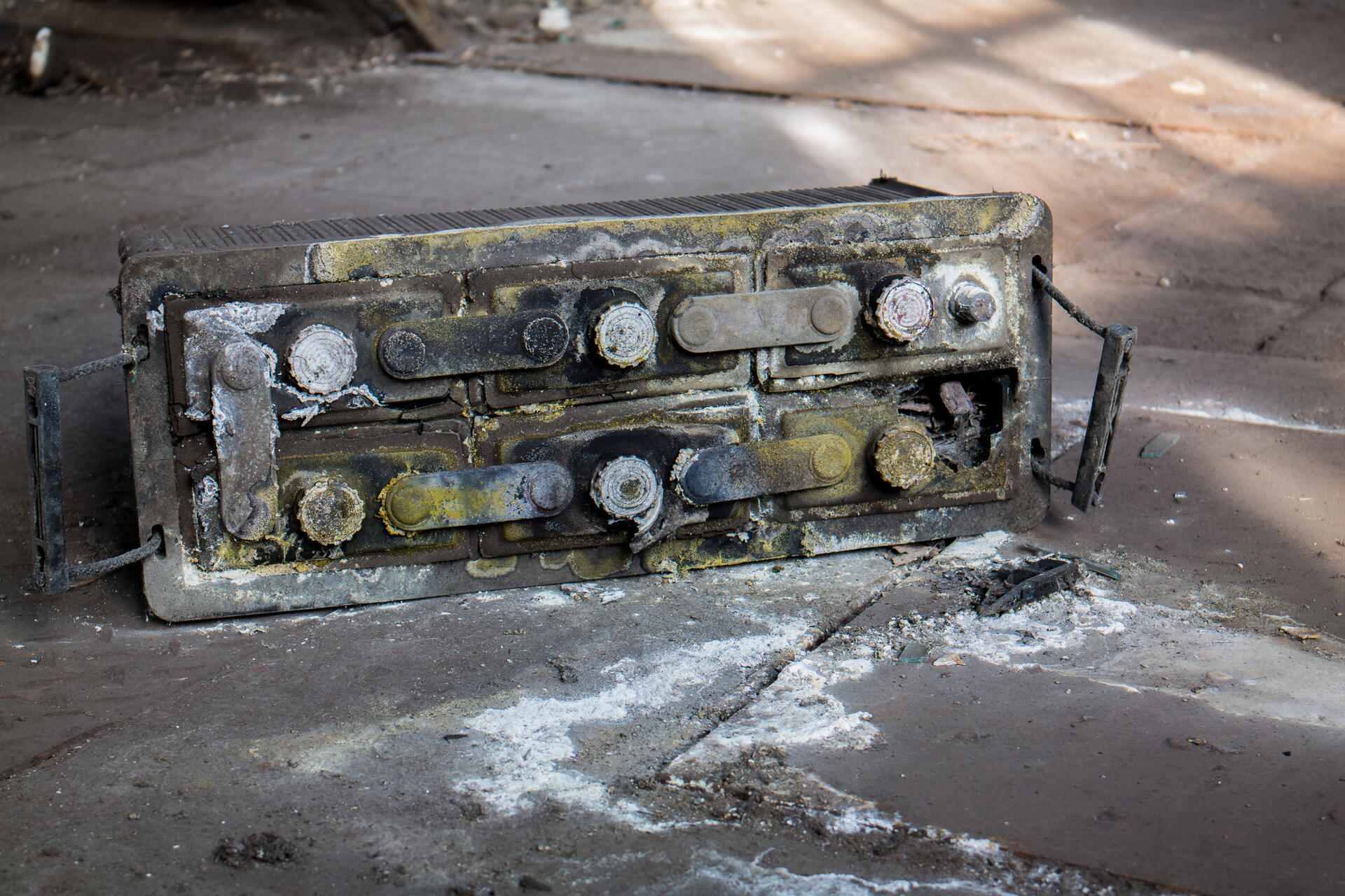 Stratifikace elektrolytu ničí autobaterie ve velkém. Víte, jak jí zabránit?