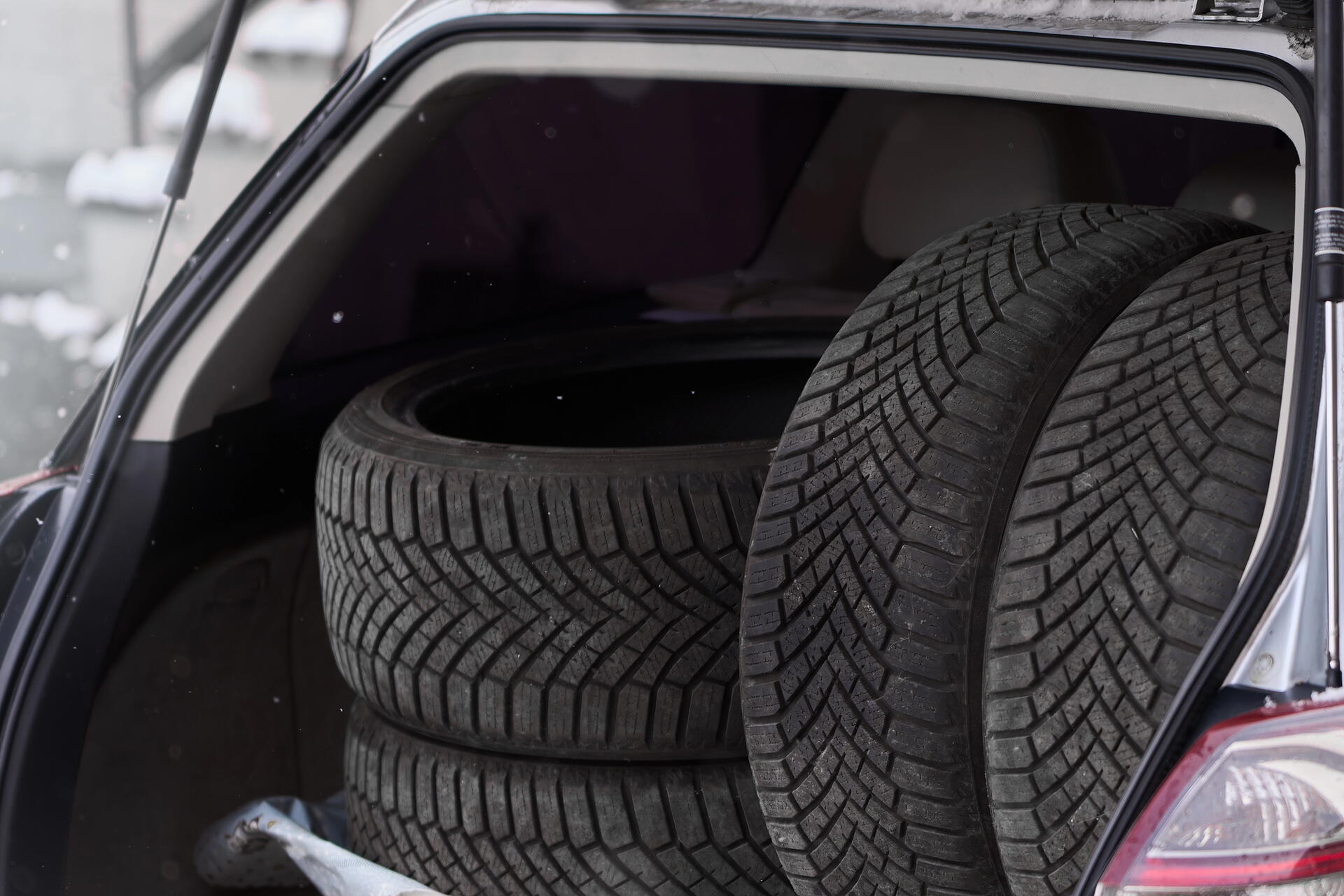 Test zimních pneumatik 215/55 R17 2025/26