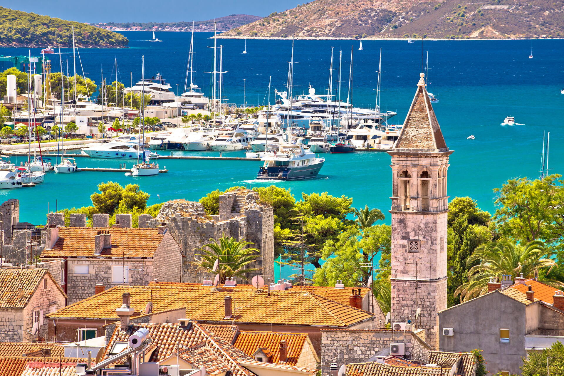 Trogir: Průvodce pro rok 2024 – co tady vidět a zažít?