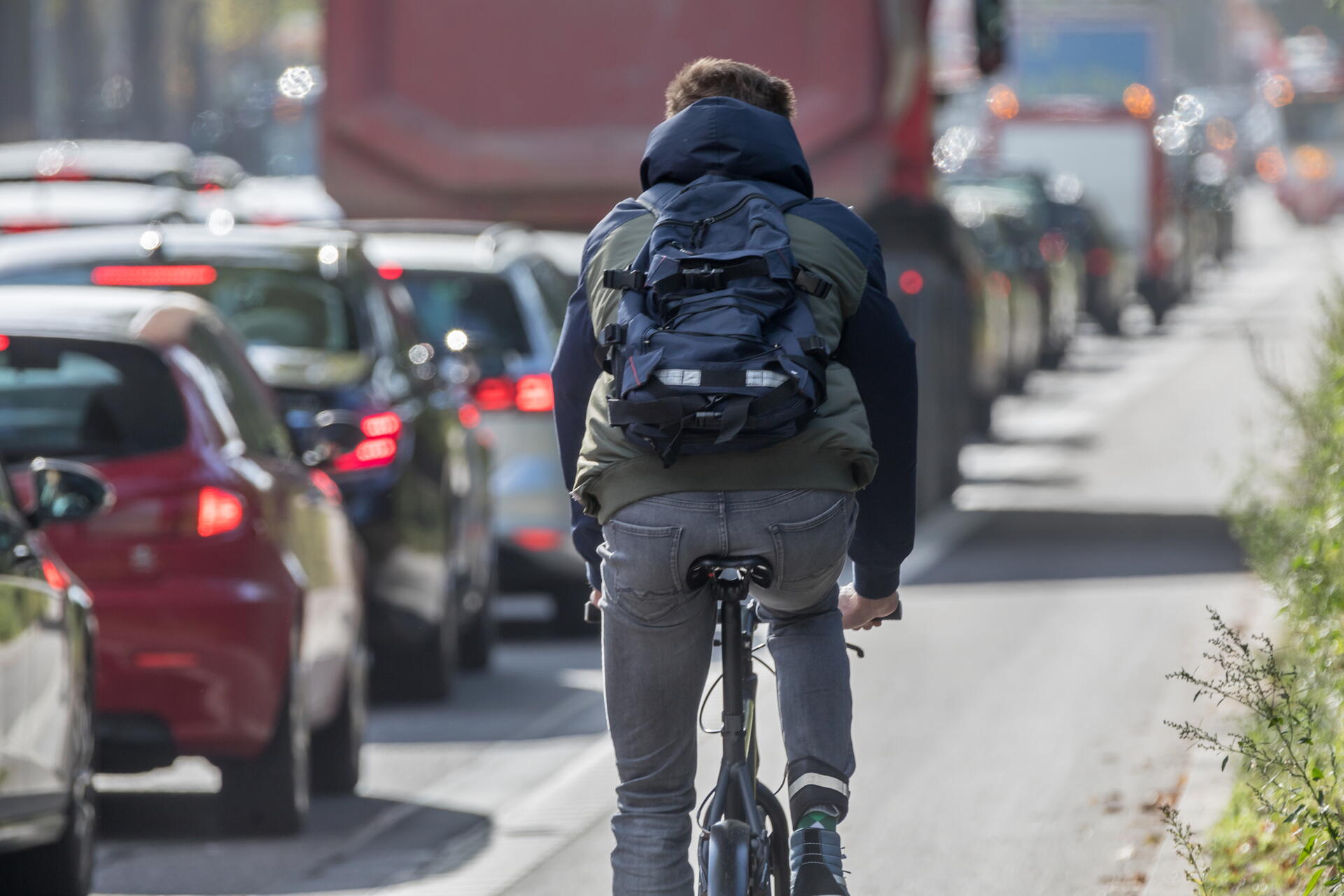 Vyhrazený jízdní pruh pro cyklisty a jeho význam