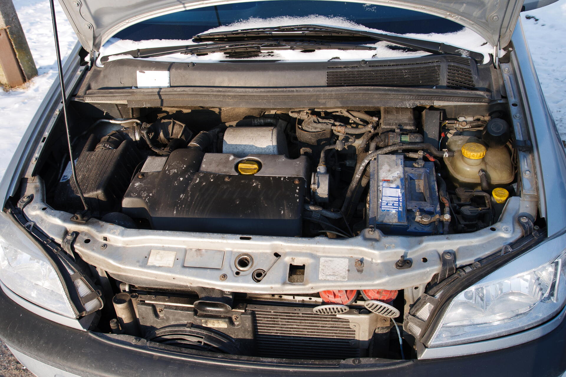 Zamrzlá nafta v autě – co dělat a jak se tomu vyvarovat?