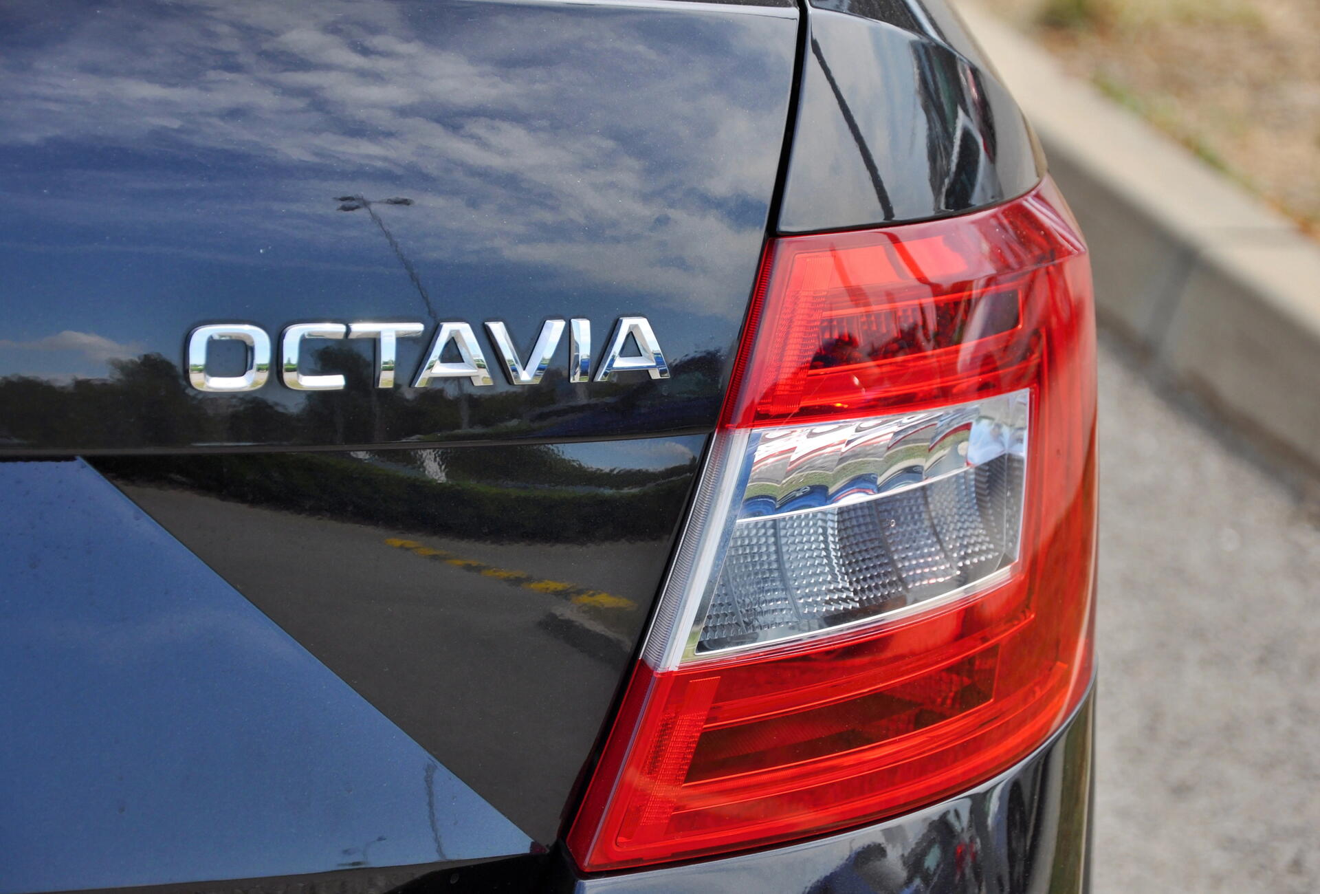 Zimní pneumatiky pro Škodu Octavia 2026/2027: Nejlepší modely a ceny