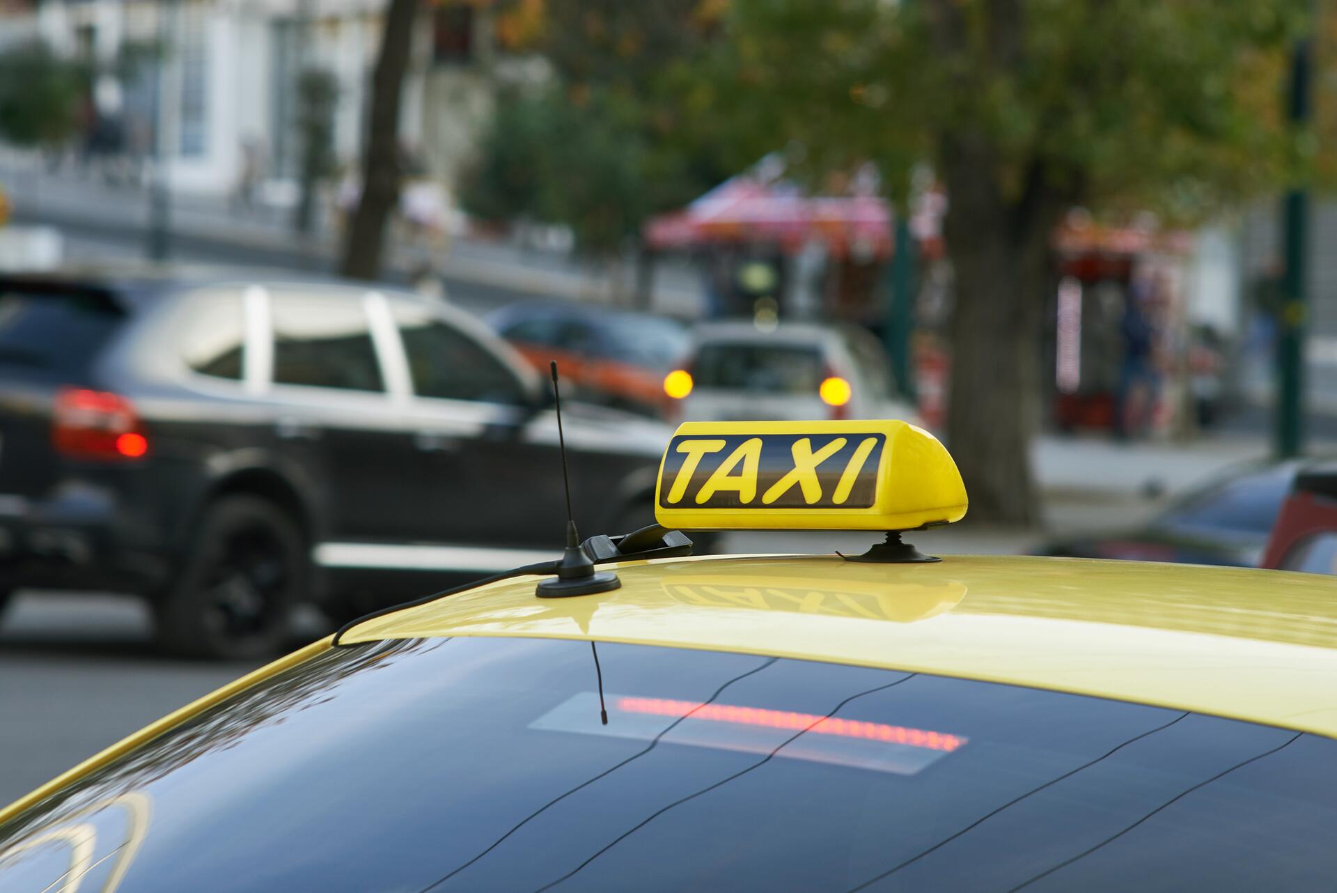 Žlutá karta řidiče taxislužby, jaké jsou podmínky?