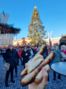 Bratwurstu jsme neodolali 