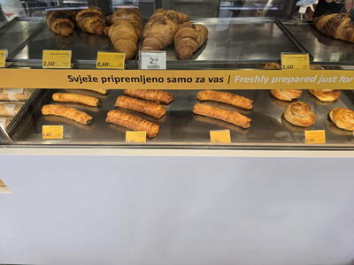 Ceny občerstvení na čerpací stanici v Chorvatsku