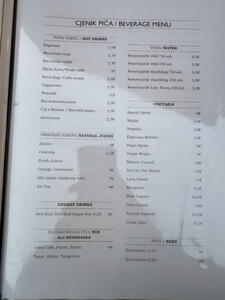 Ceny v restauraci v Zadaru