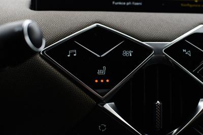 DS 3 Crossback interiér