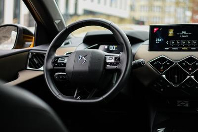DS 3 Crossback interiér