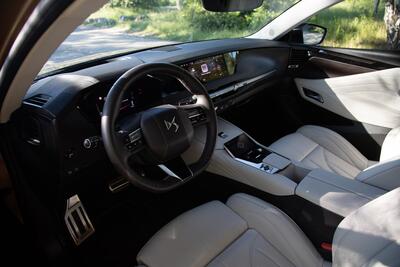 DS 4 - interiér