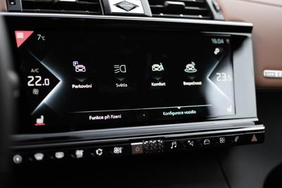 DS 7 Crossback - interiér
