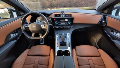 DS 7 Crossback - interiér