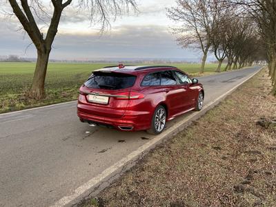 Ford Mondeo ST Line