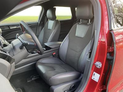 Ford Mondeo ST Line