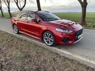 Ford Mondeo ST Line