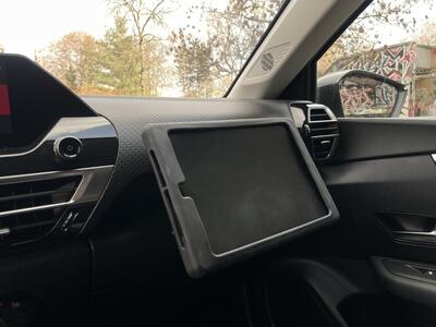 Interiér Test Citroën C4 Shine1.2 PureTech