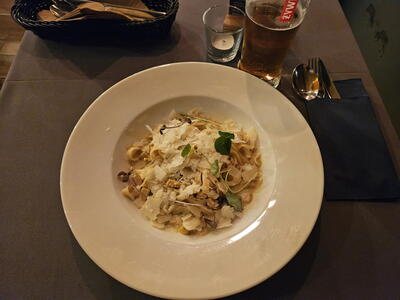 M15 Restaurant