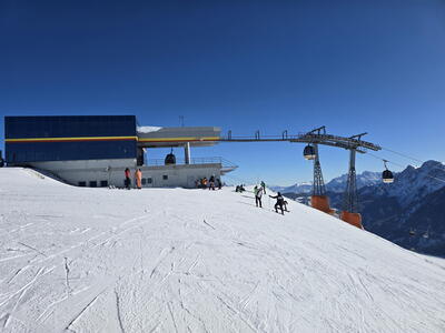Moderní lanovka