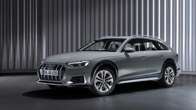 Nový vůz Audi A4 v šedém laku