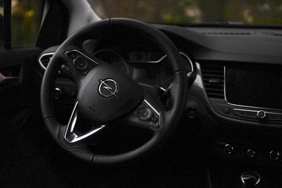 Opel Crossland - interiér