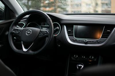 Opel Grandland X - interiér