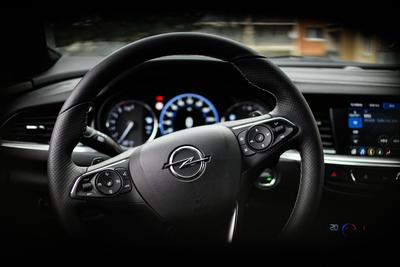 Opel Insignia - interiér