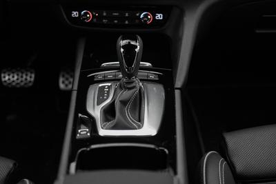 Opel Insignia - interiér