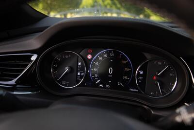 Opel Insignia ST - interiér