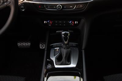 Opel Insignia ST - interiér