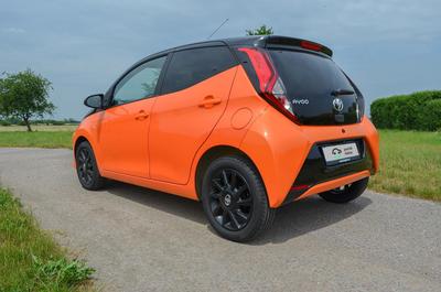 Oranžová stylovka - Toyota AYGO Selection x-cite