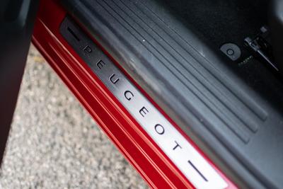 Peugeot 2008 - interiér
