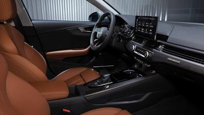 Pohled do interiéru nového Audi A4