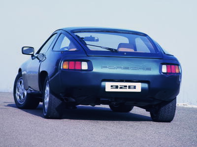 Porsche 928