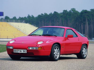 Porsche 928 CS