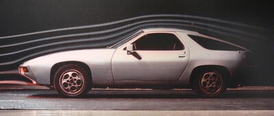 Porsche 928 ve větrném tunelu