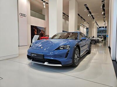 Porsche Taycan