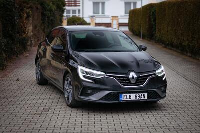 Renault Megane E-Tech - exteriér