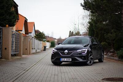 Renault Megane E-Tech - exteriér