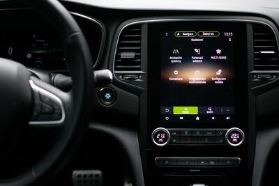 Renault Megane E-Tech - interiér
