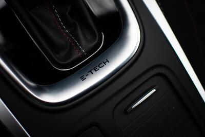 Renault Megane E-Tech - interiér